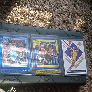 3 Cards 2 Sps And One Insert hall Of Famer